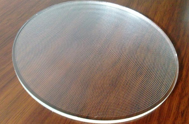 激光切割導(dǎo)光板，發(fā)光效果更好